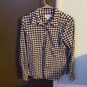 Vineyard vines women’s half button up size 4